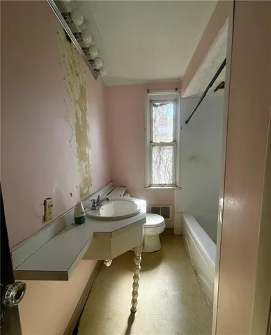 $85,000 | 3009 State Street, White Oak, PA 15131