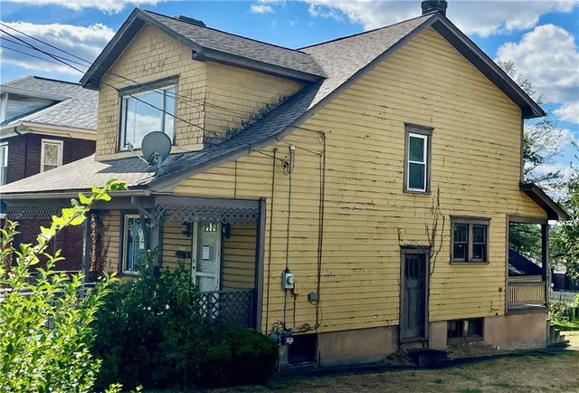 $85,000 | 3009 State Street, White Oak, PA 15131