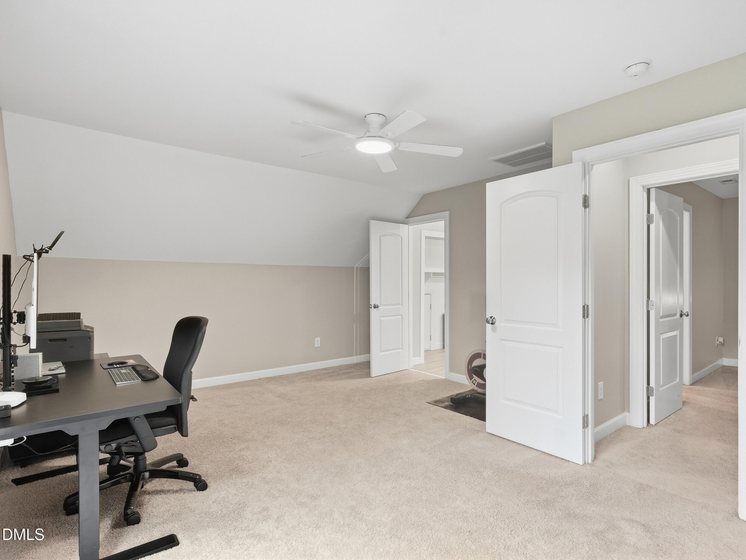 6814 Gloucester Road Raleigh, NC 27612 - Photo 19 of 30 pearce-media-6814-gloucester-rd-31
