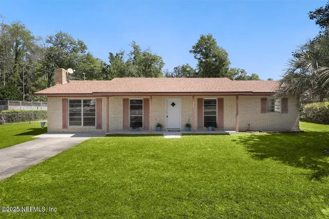 $253,000 | 801 North Lowder Street, Macclenny, FL 32063
