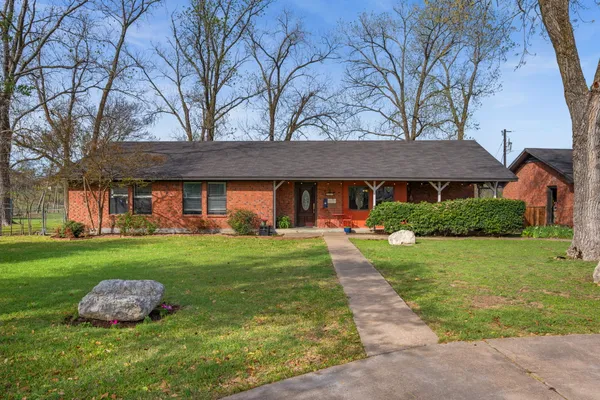 $800,000 | 902 Ray Berglund Boulevard, Round Rock, TX 78664