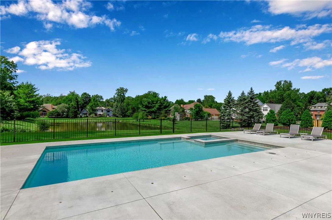 200 Paradise Road Amherst, NY 14051 - Photo 9 of 50