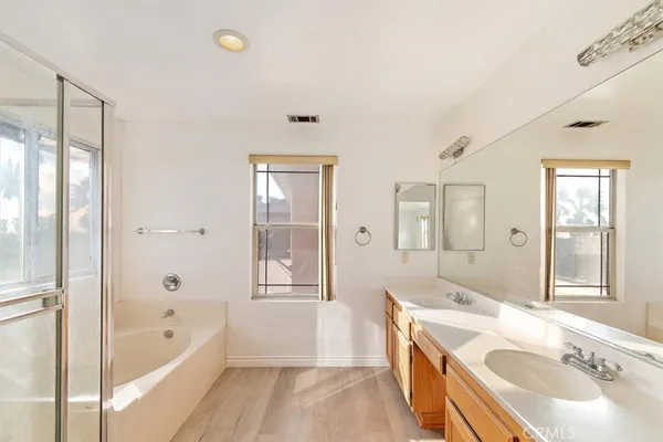 $4,000 | 16757 Escalon Drive, Fontana, CA 92336