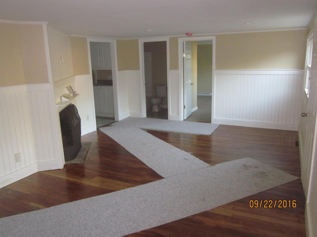 414 Old Craigville Road Barnstable, MA 02632 - Photo 8 of 17 Gallery Image 8