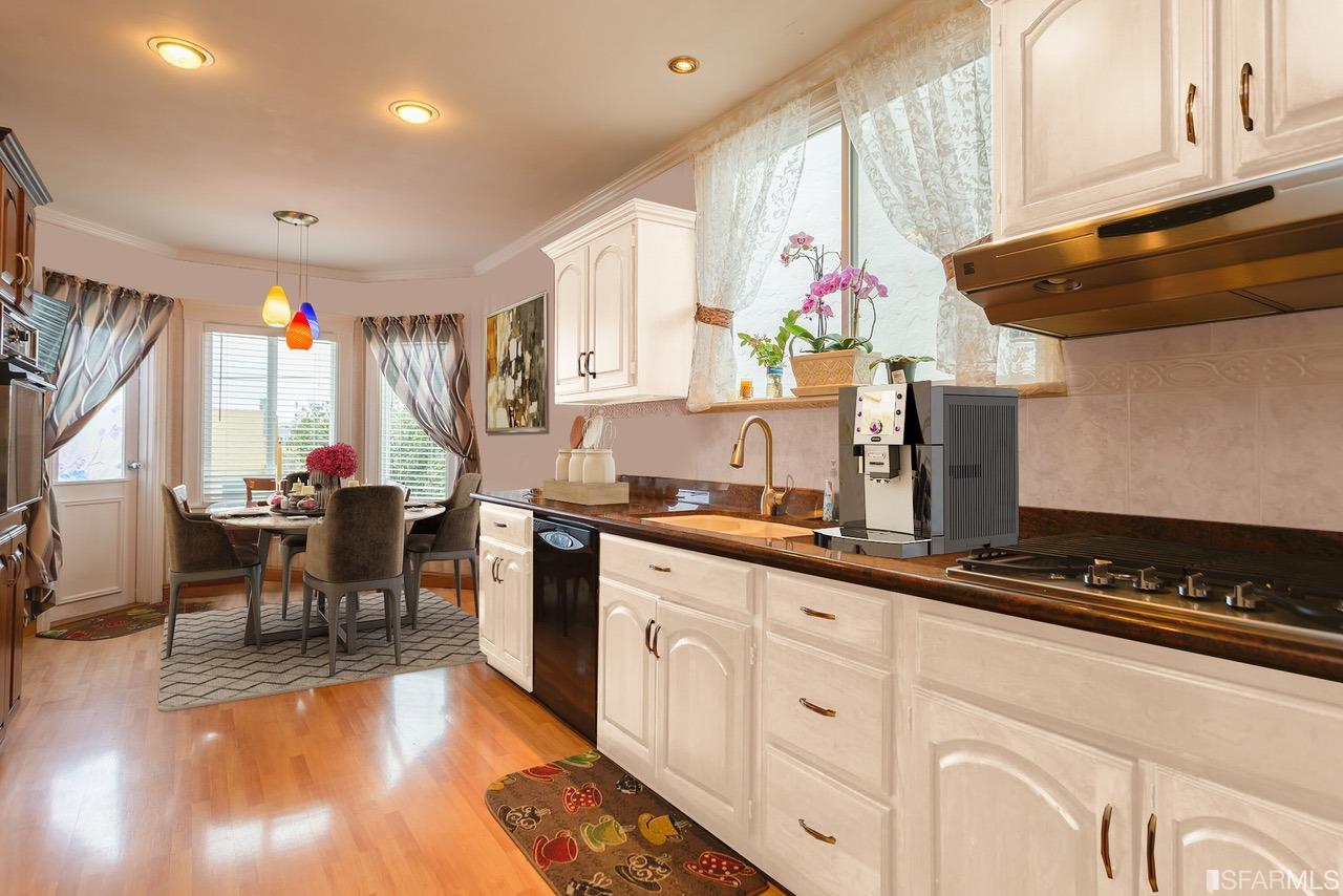 145 Manor Drive San Francisco, CA 94127 - Photo 4 of 30