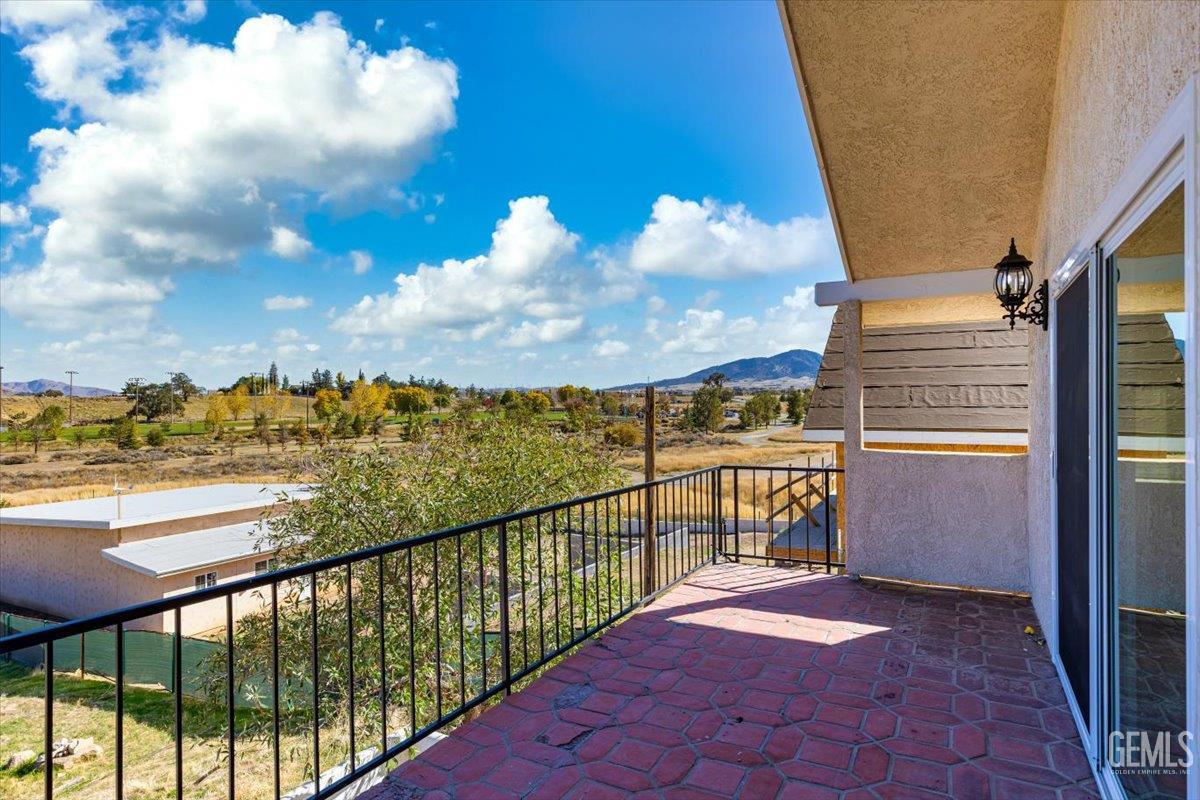 Undisclosed Address Tehachapi, CA 93561 - Photo 36 of 40 a view of city from balcony