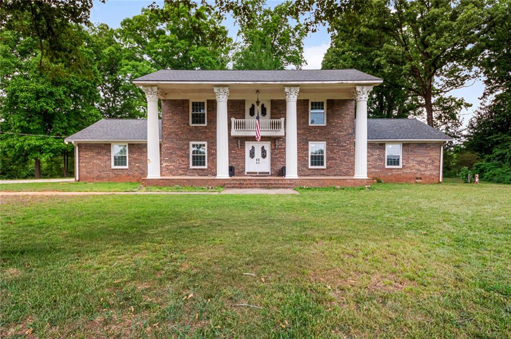 451 Toms Creek Road Martin, GA 30557 - Photo 2 of 49