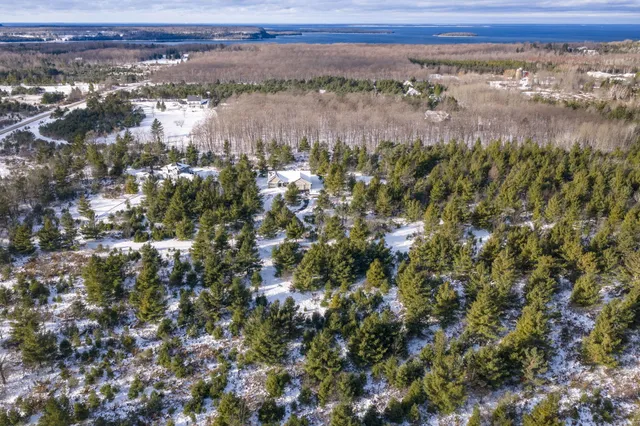 $179,900 | Lt3 Settlement Wds Trail, Sister Bay, WI 54234