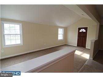 47 Harp Road Levittown, PA 19056 - Photo 12 of 12 Gallery Image 12