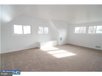 47 Harp Road Levittown, PA 19056 - Photo 10 of 12 Gallery Image 10