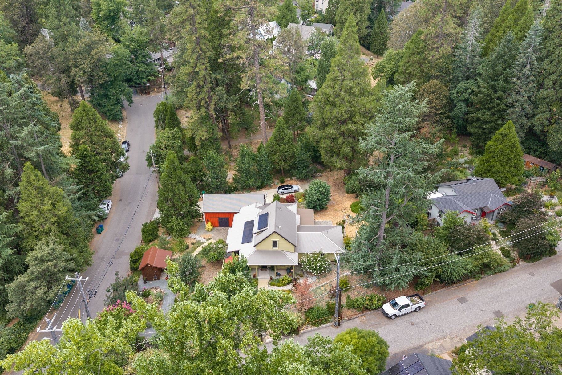 502 Spring Street Nevada City, CA 95959 - Photo 8 of 28 Gallery Image 8