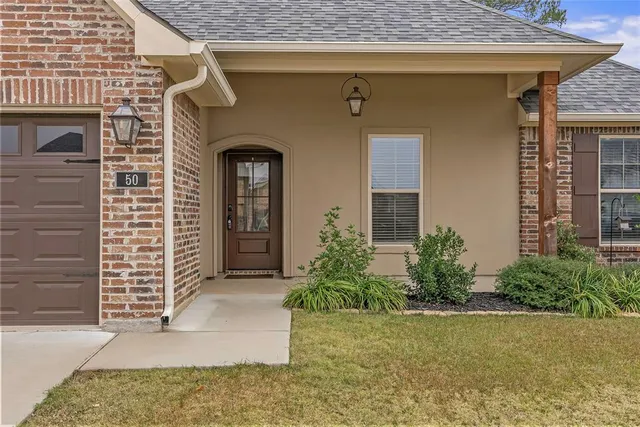 $329,000 | 50 Crowder Drive, Benton, LA 71006