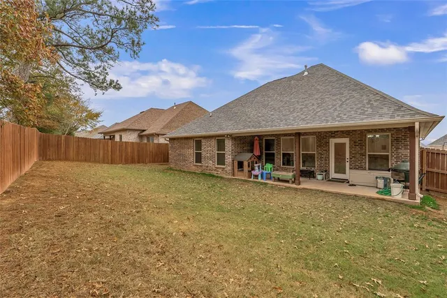 $329,000 | 50 Crowder Drive, Benton, LA 71006