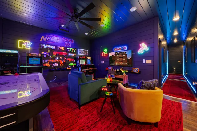 $1,775,000 | 2513 Laurel Point Way, Sevierville, TN 37862