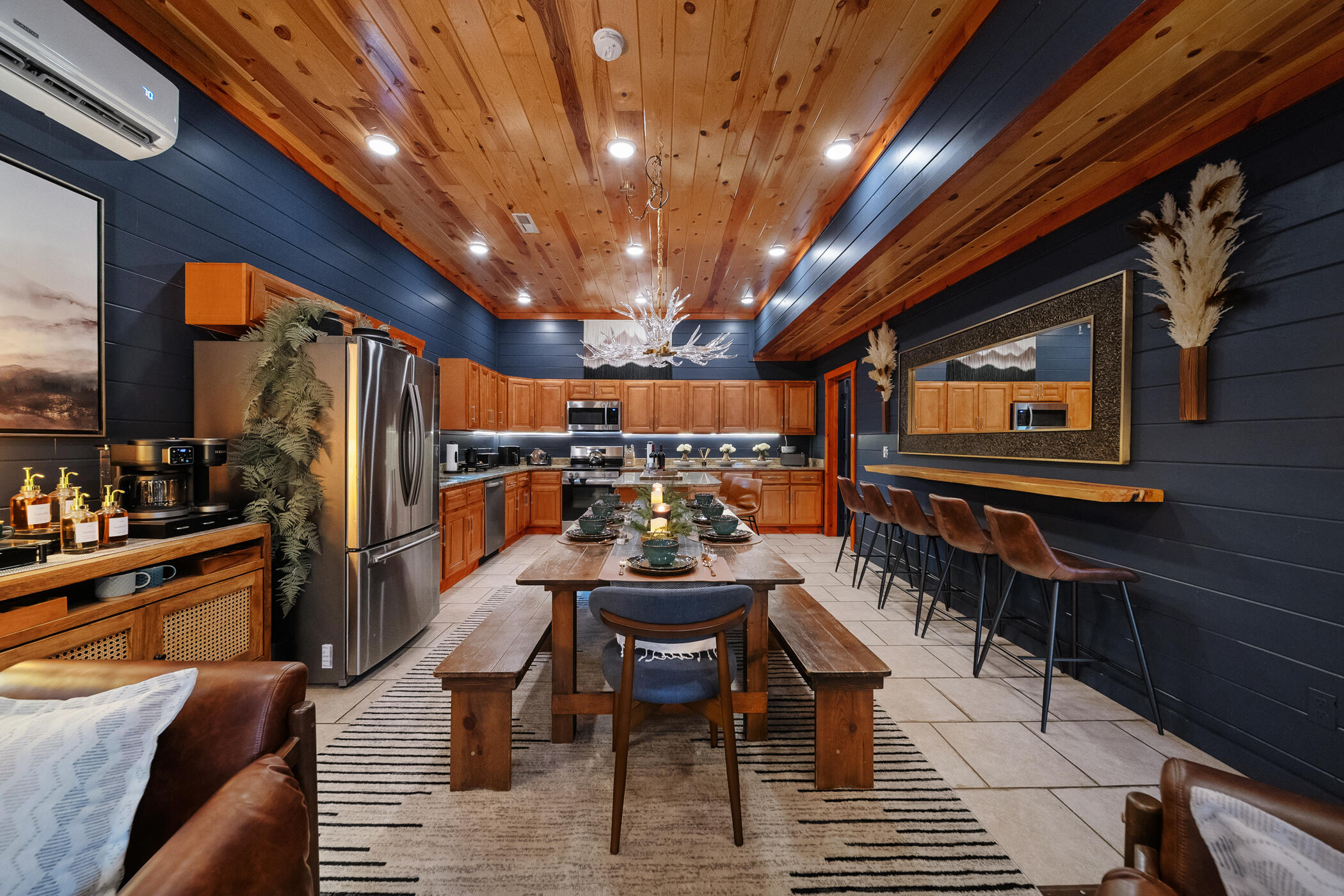 2513 Laurel Point Way Sevierville, TN 37862 - Photo 21 of 81 Dining