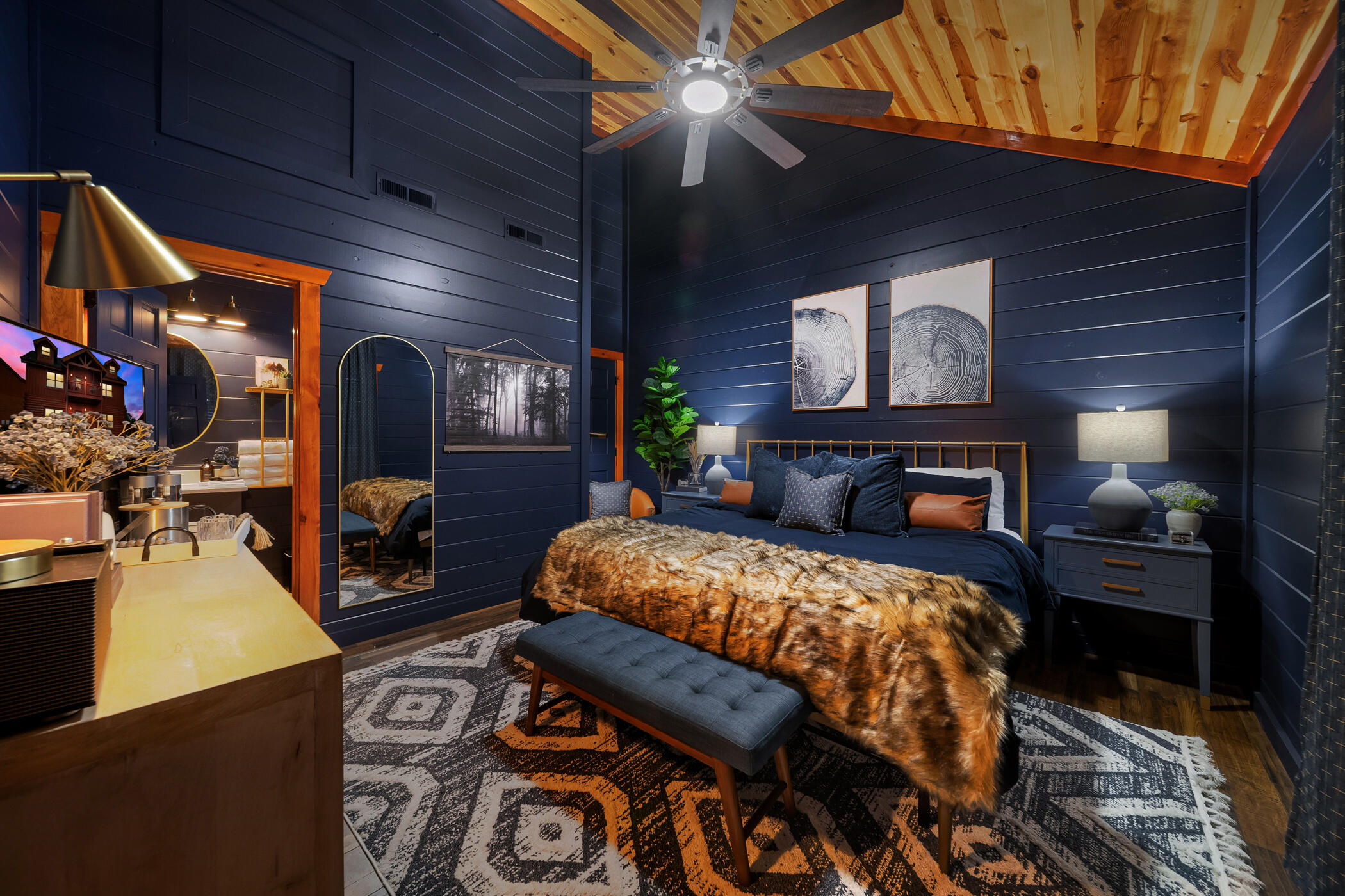 2513 Laurel Point Way Sevierville, TN 37862 - Photo 34 of 81 Blue Smoke Suite