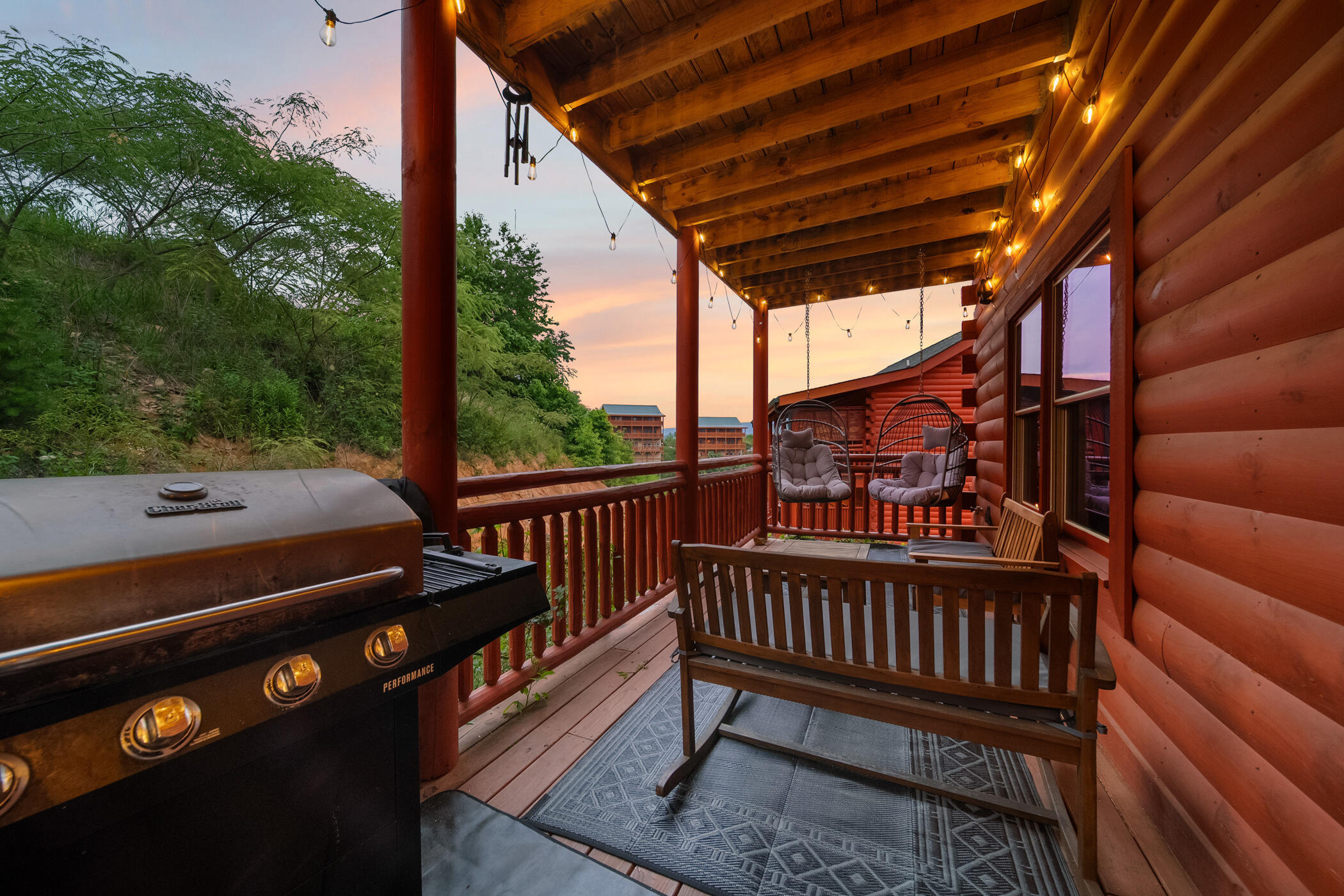 2513 Laurel Point Way Sevierville, TN 37862 - Photo 63 of 81 Grill & Chill