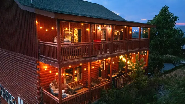 $1,775,000 | 2513 Laurel Point Way, Sevierville, TN 37862