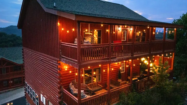 $1,775,000 | 2513 Laurel Point Way, Sevierville, TN 37862