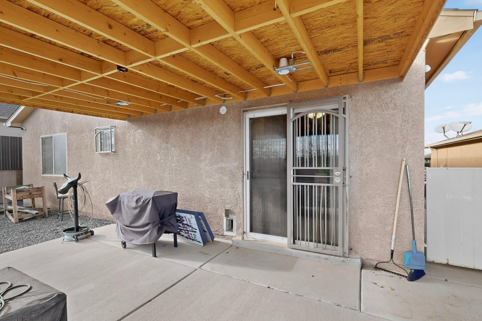 10716 Beaker Road Southwest Albuquerque, NM 87121 - Photo 18 of 37 Gallery Image 18