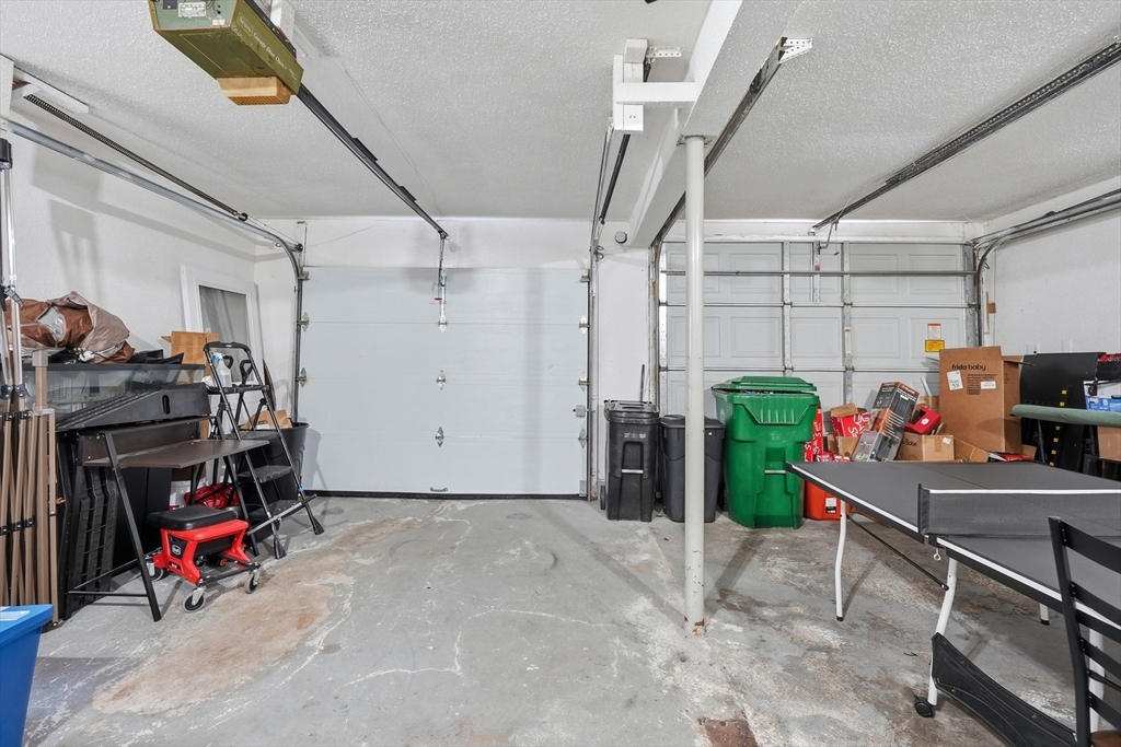 23 Smith Street Chicopee, MA 01020 - Photo 33 of 39