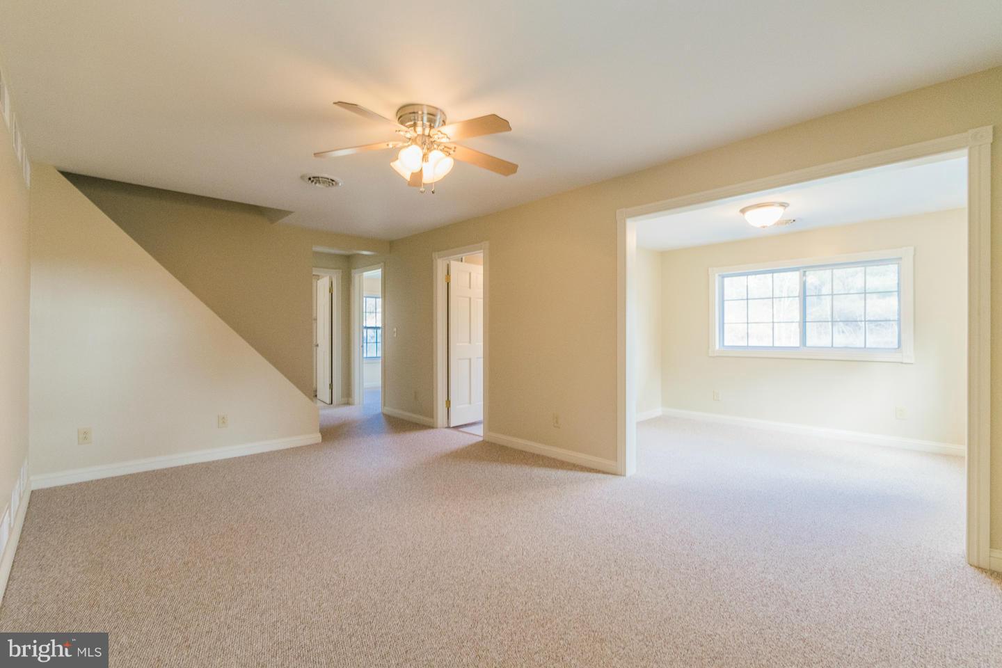 1653 Winchester Grade Road Berkeley Springs, WV 25411 - Photo 14 of 30 Living Room