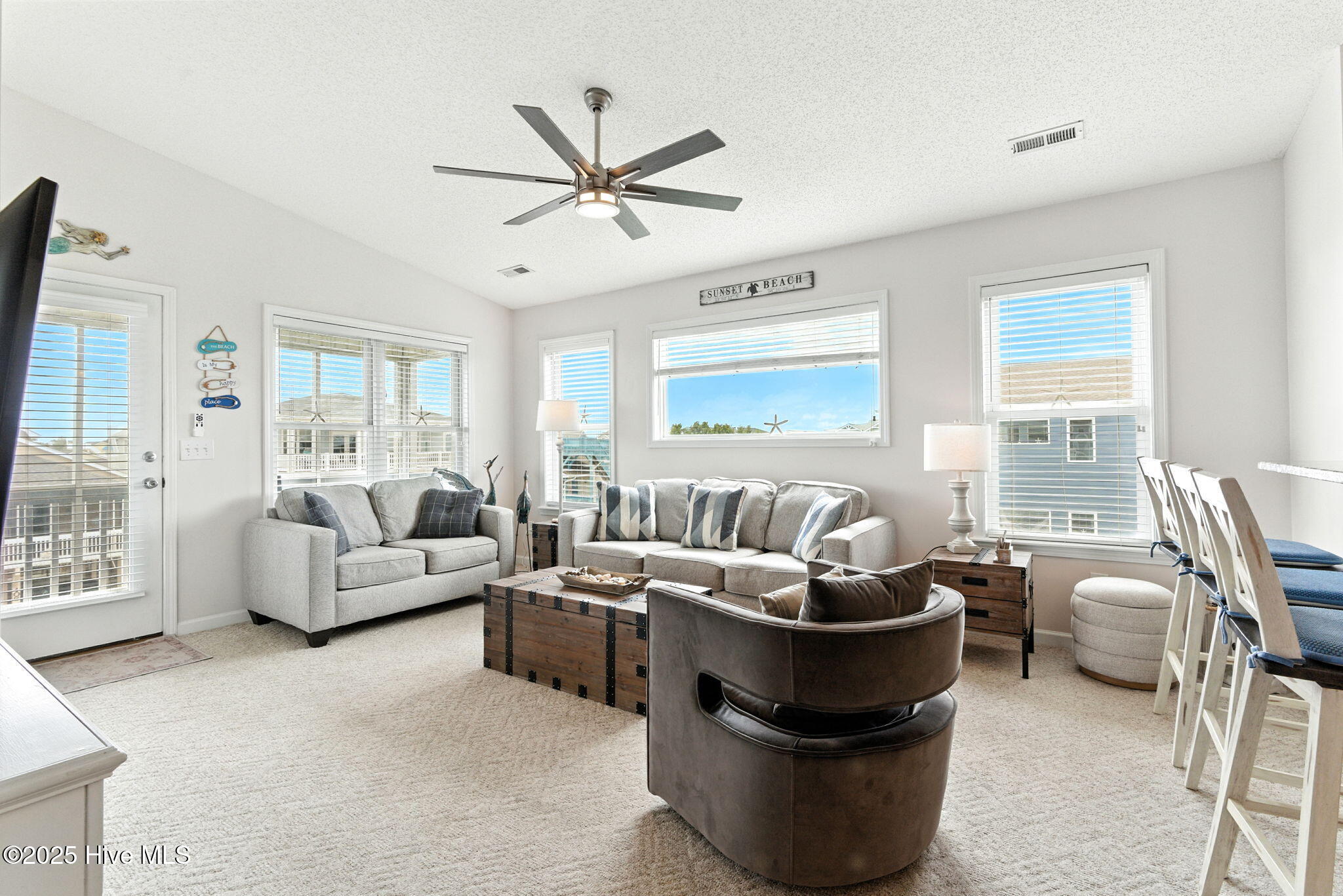 409 27th Street, Unit D Sunset Beach, NC 28468 - Photo 16 of 52 24-web-or-mls-CAMMediaLLC.com D-21