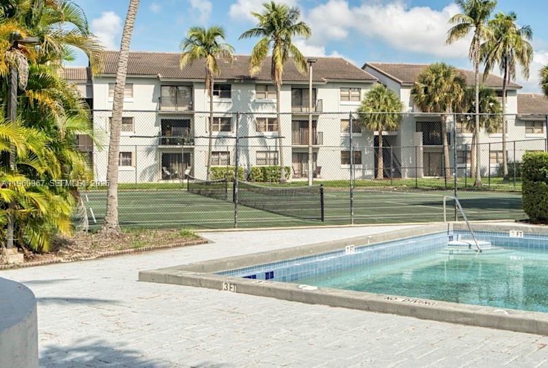 7195 Northwest 179th Street, Unit 211 Hialeah, FL 33015 - Photo 2 of 4