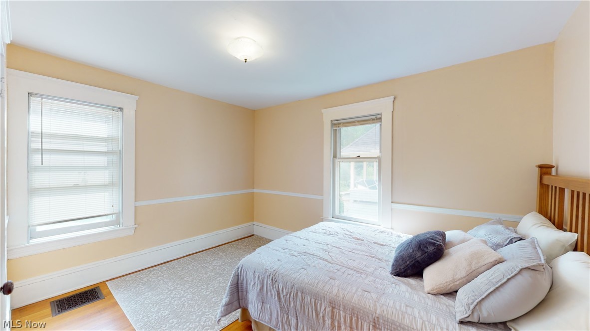1789 Wilton Road Cleveland, OH 44118 - Photo 18 of 30