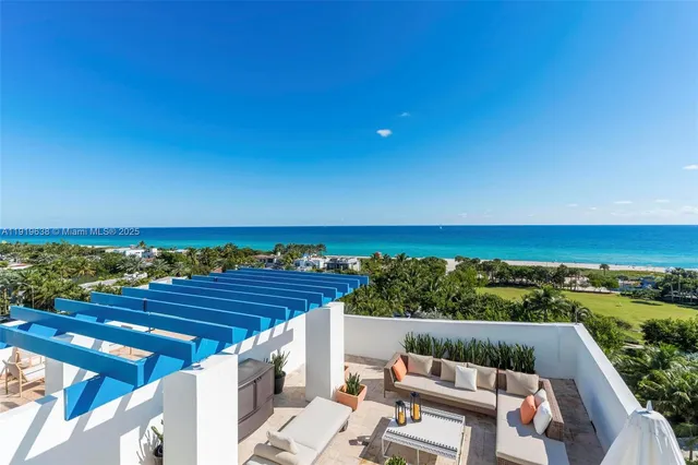 $1,299,000 | 7600 Collins Avenue, Unit 1012, Miami Beach, FL 33141