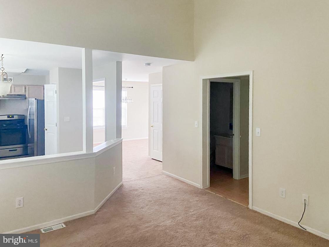 173 Ridgewood Way Burlington, NJ 08016 - Photo 7 of 31 Gallery Image 7