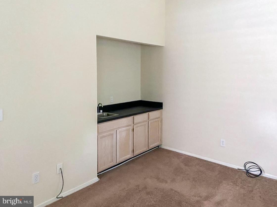 173 Ridgewood Way Burlington, NJ 08016 - Photo 10 of 31 Gallery Image 10
