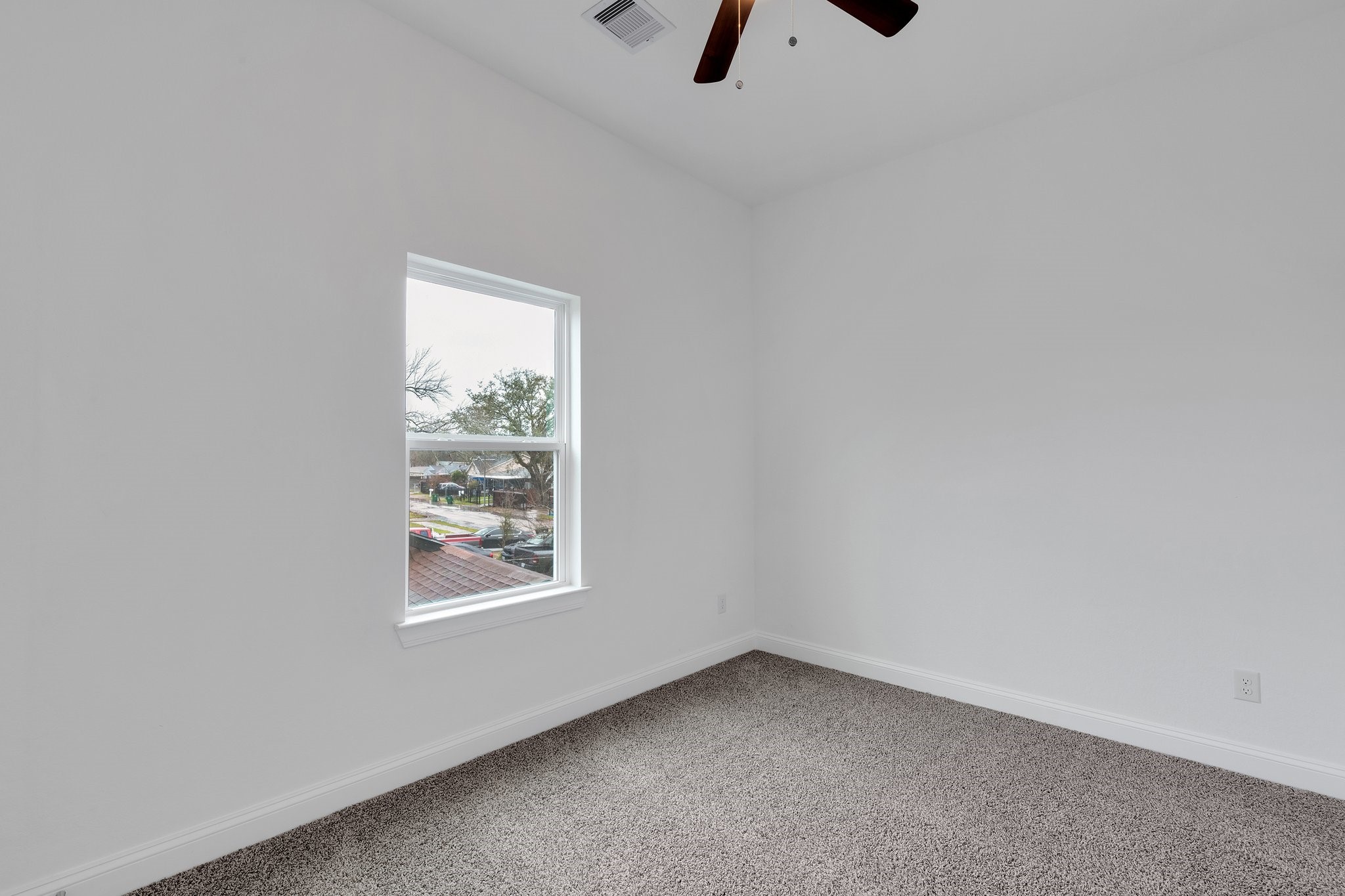 7315 Iwo Jima Road, Unit A Houston, TX 77033 - Photo 21 of 31