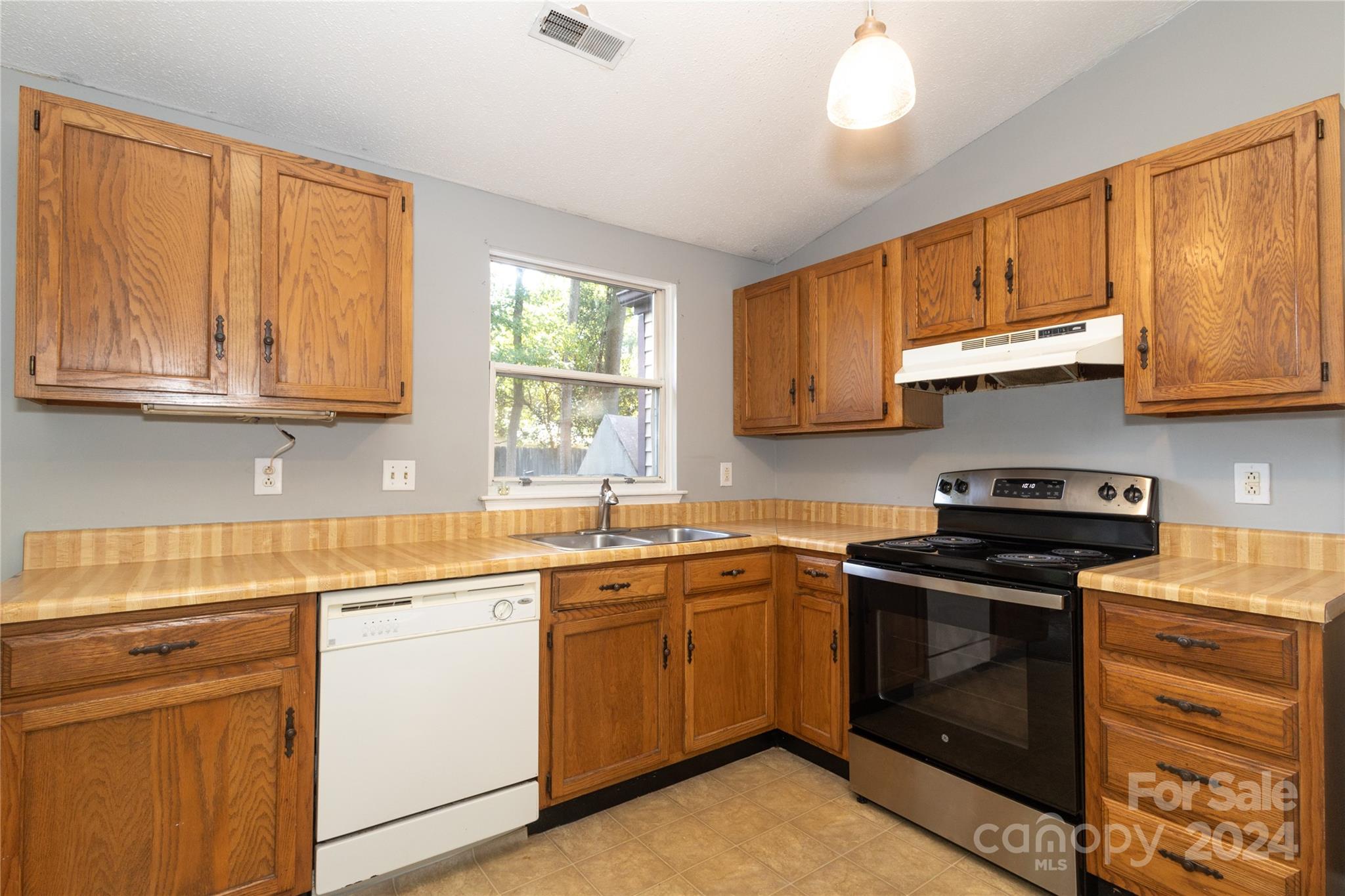 6701 Reddman Road Charlotte, NC 28212 - Photo 5 of 11 Gallery Image 5