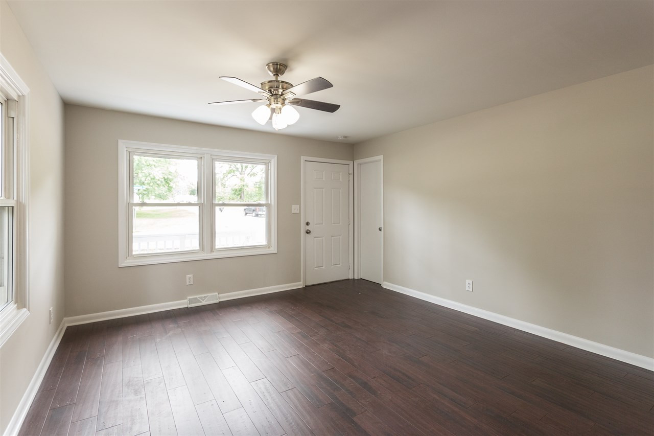 909 Grovemont Road Raleigh, NC 27603 - Photo 2 of 28 Photo 2
