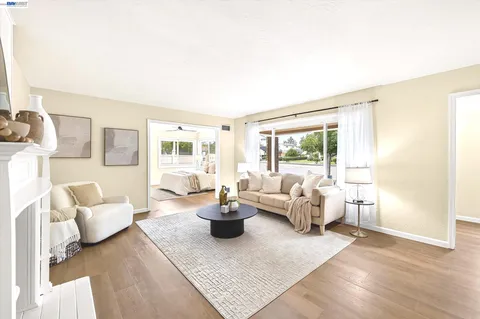 $1,049,000 | 1576 Fourth Street, Livermore, CA 94550