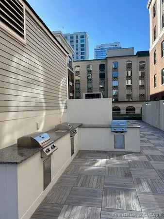 $1,858 | 3 Atlantic Street, Unit 508, Stamford, CT 06901