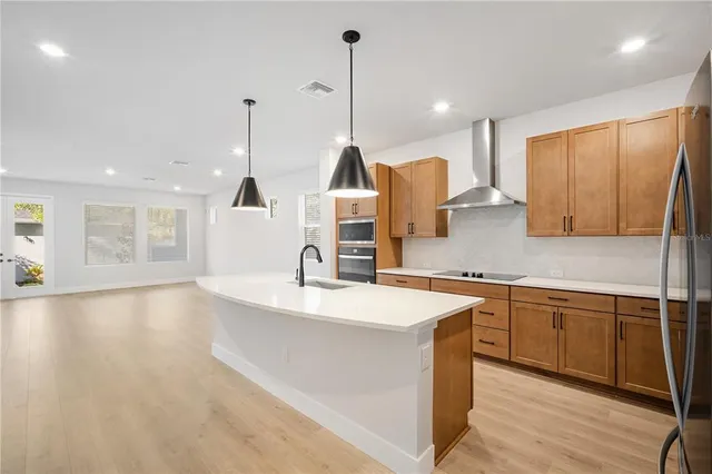 $4,900 | 406 North Westland Avenue, Unit 2, Tampa, FL 33606