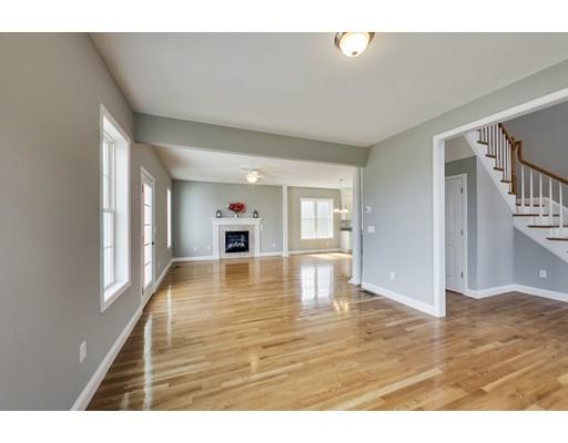 14 Exeter Road Hudson, MA 01749 - Photo 3 of 9 Gallery Image 3