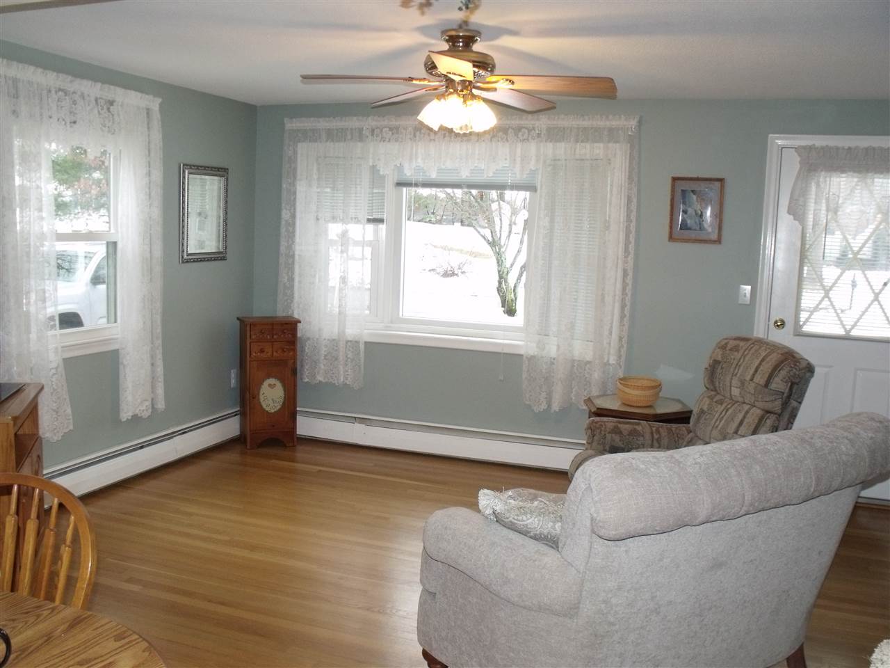 8 Halletts Way Merrimack, NH 03054 - Photo 5 of 40