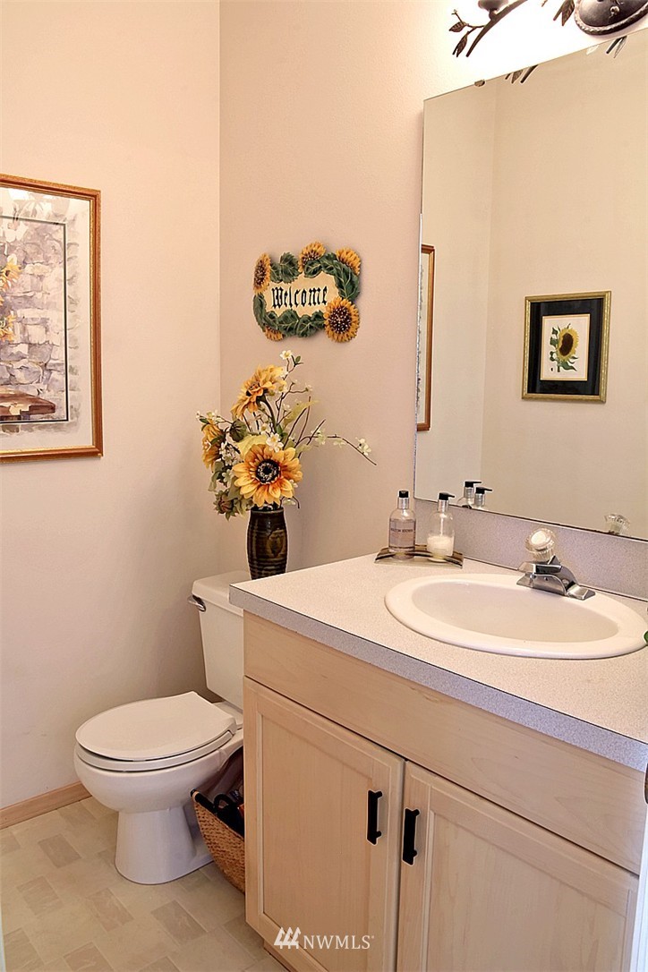 1029 Arrowhead Road Camano Island, WA 98282 - Photo 21 of 25 Gallery Image 21