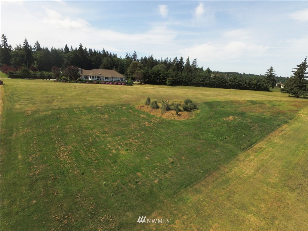 1029 Arrowhead Road Camano Island, WA 98282 - Photo 4 of 25 Gallery Image 4