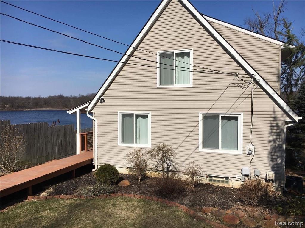 5299 Wayne Road White Lake, MI 48383 - Photo 52 of 52 wayne.jpg