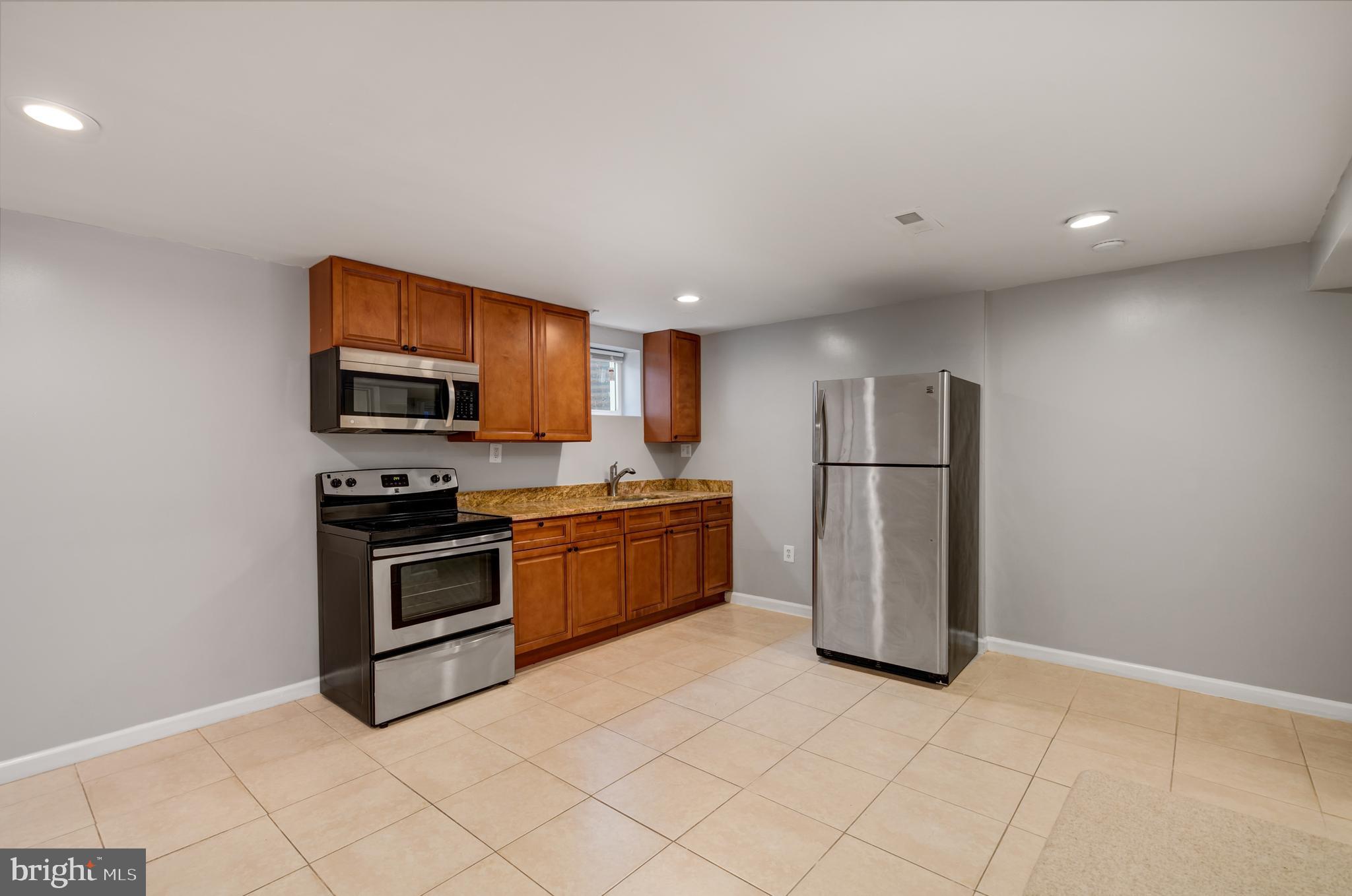 305 Belton Road Silver Spring, MD 20901 - Photo 14 of 37