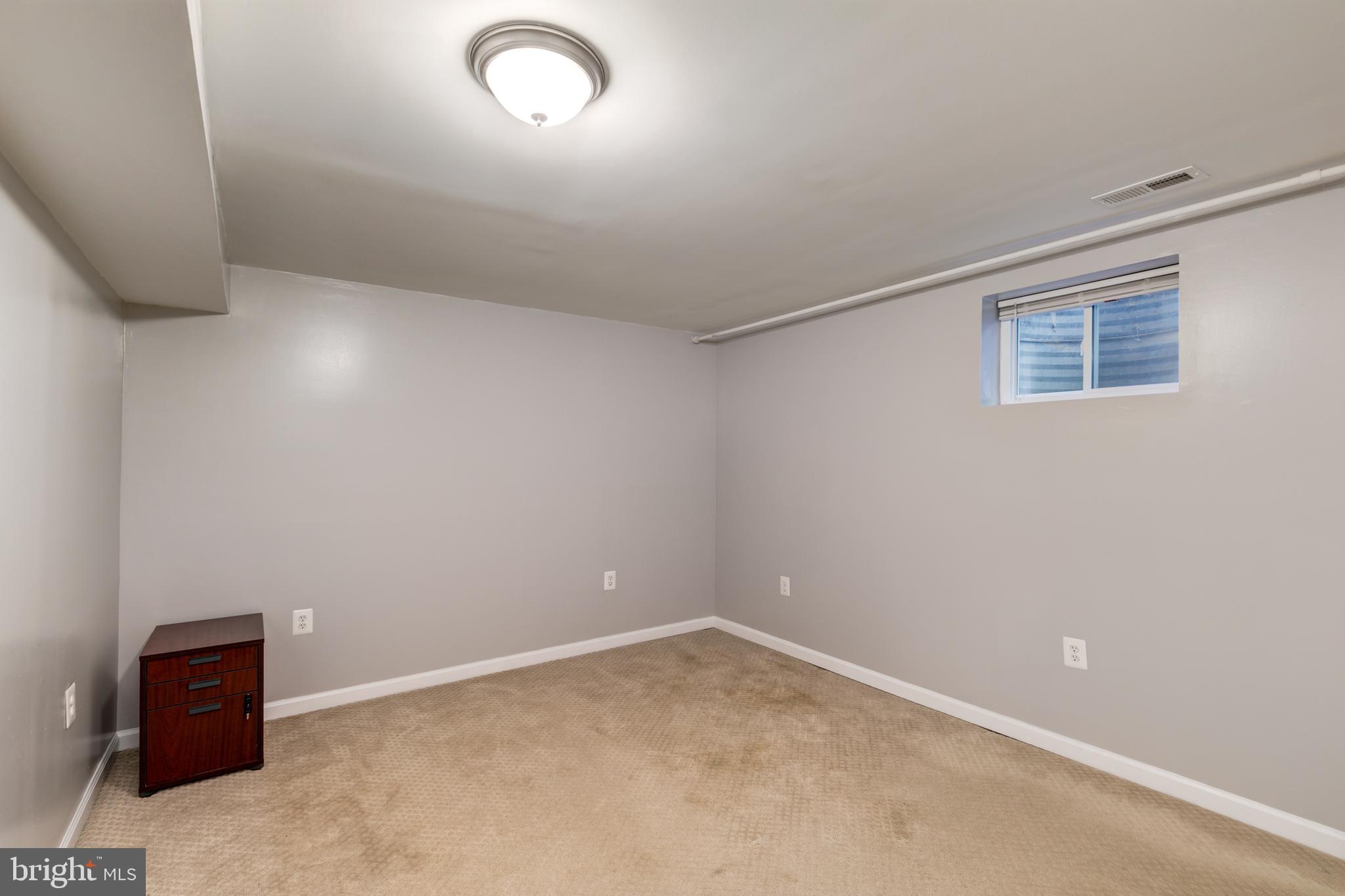 305 Belton Road Silver Spring, MD 20901 - Photo 20 of 37
