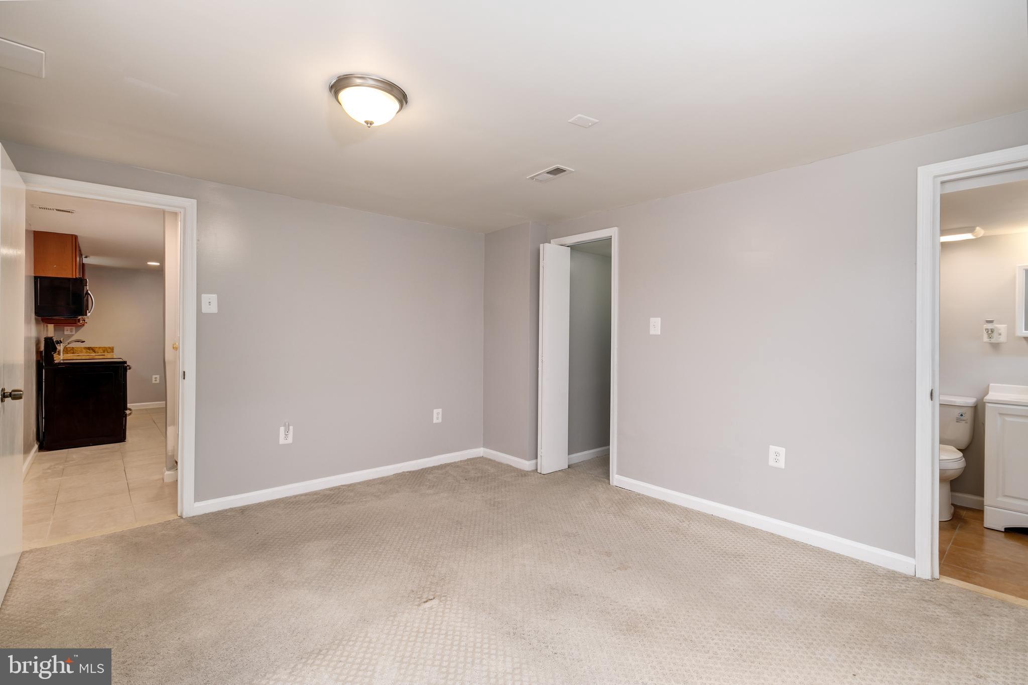 305 Belton Road Silver Spring, MD 20901 - Photo 21 of 37