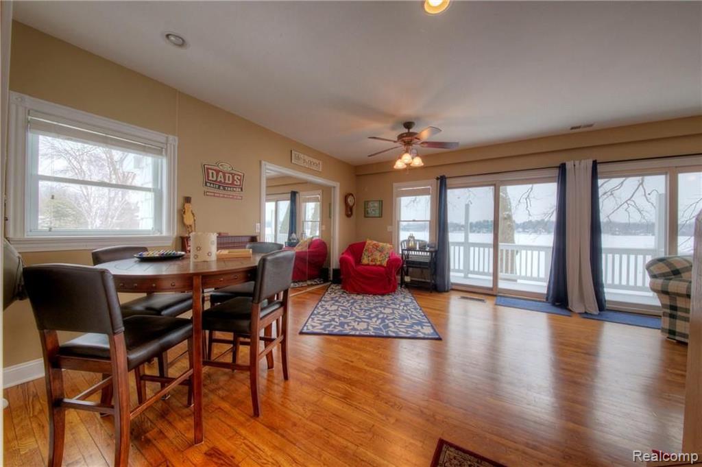 3276 Rush Lake Road Pinckney, MI 48169 - Photo 18 of 48