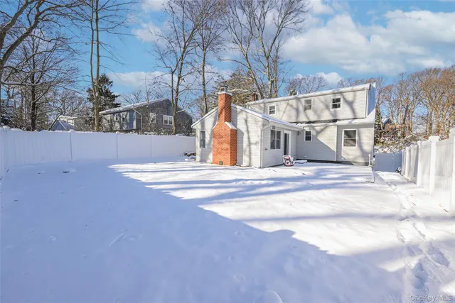 a view of fountain along the road