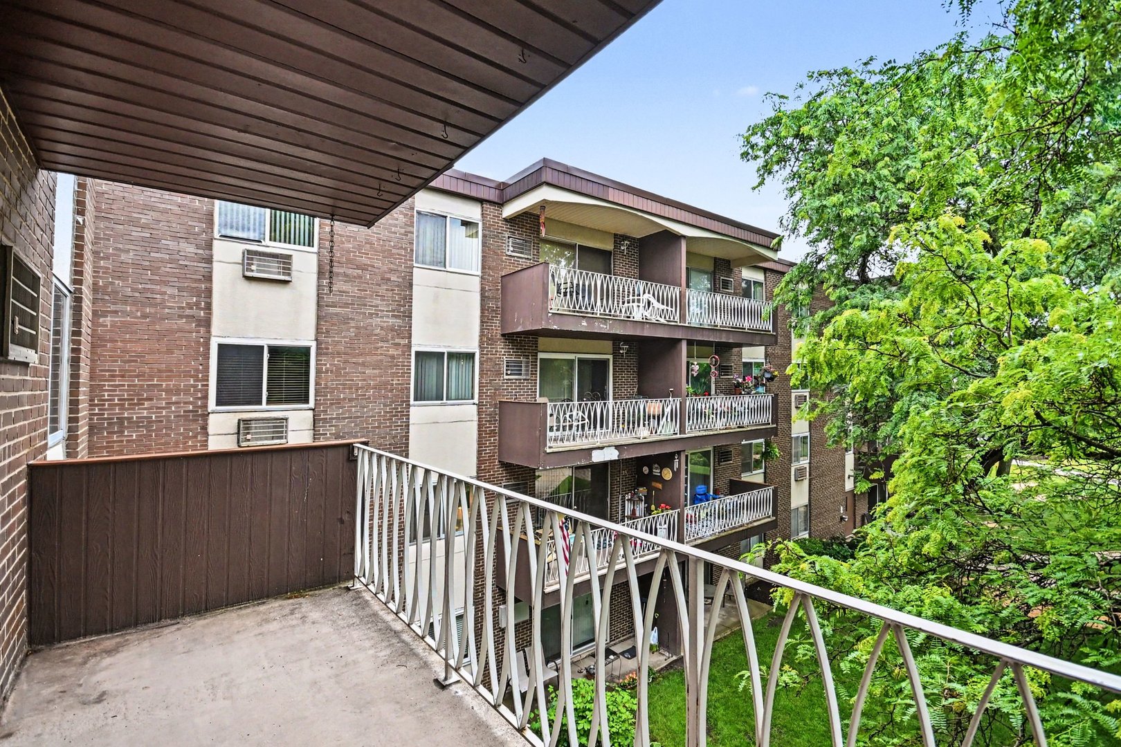 1311 South Finley Road, Unit 317 Lombard, IL 60148 - Photo 14 of 16