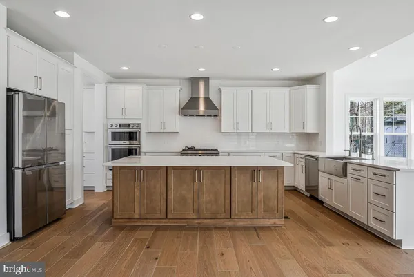 $1,695,900 | 8205 Dabney Avenue, Springfield, VA 22152